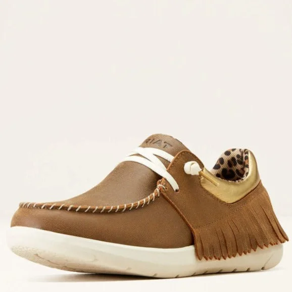 Summer Flip Flops Ariat Women's Hilo Fringe in Brown Bomber