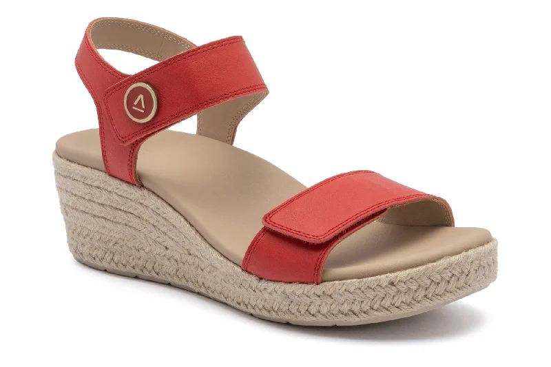 Comfortable Sandals For Summer Riviera Strap Sandal Metatarsal