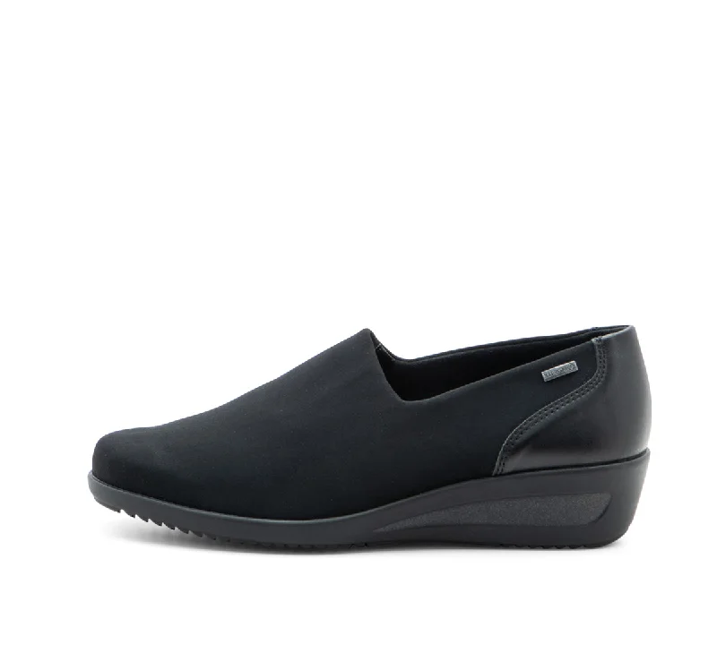 Fashionable Flat Shoes Zahara Women's GORE-TEX® Slip-On Wedge