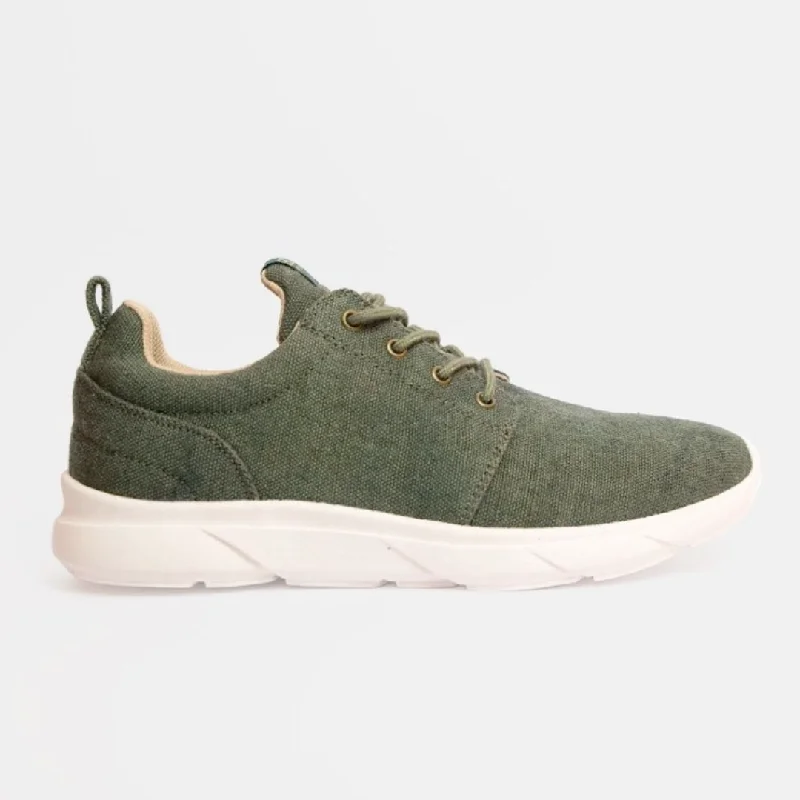 Comfortable Formal Footwear Explorer V2 Sneaker in Green from 8000kicks