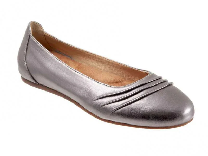 Comfortable Loafers For Work Softwalk Safi - Women's Flat Pewter (033)