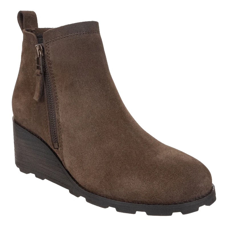 Outdoor Work Boots STORY in BROWN Wedge Ankle Boots